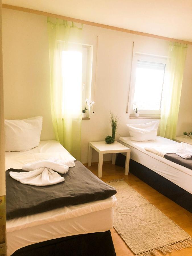 Sunnyhome Monteurwohnungen Und Apartments Nahe Regensburg Nittendorf Eksteriør billede